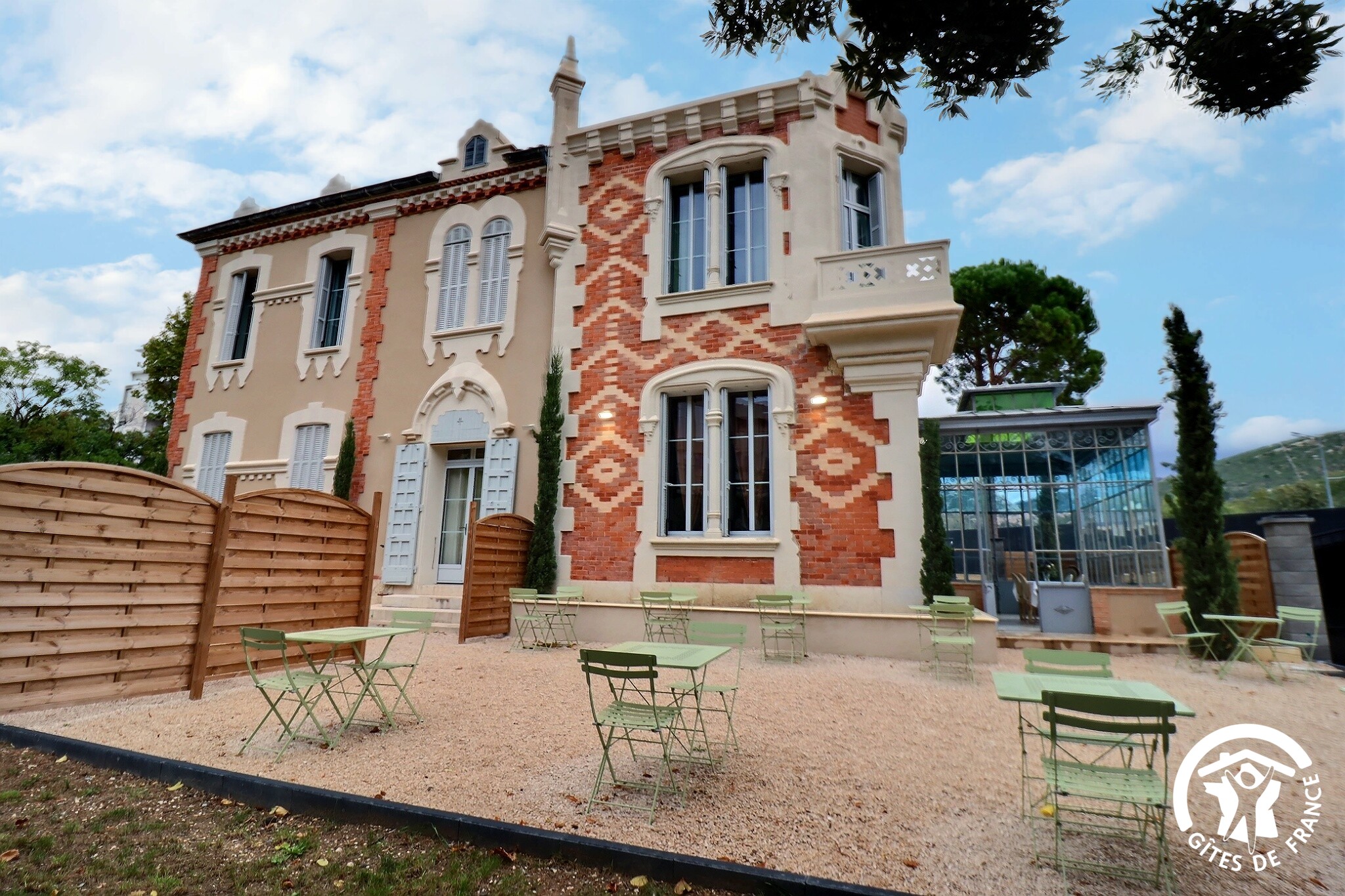 {"discarded_img":0,"scene":1}